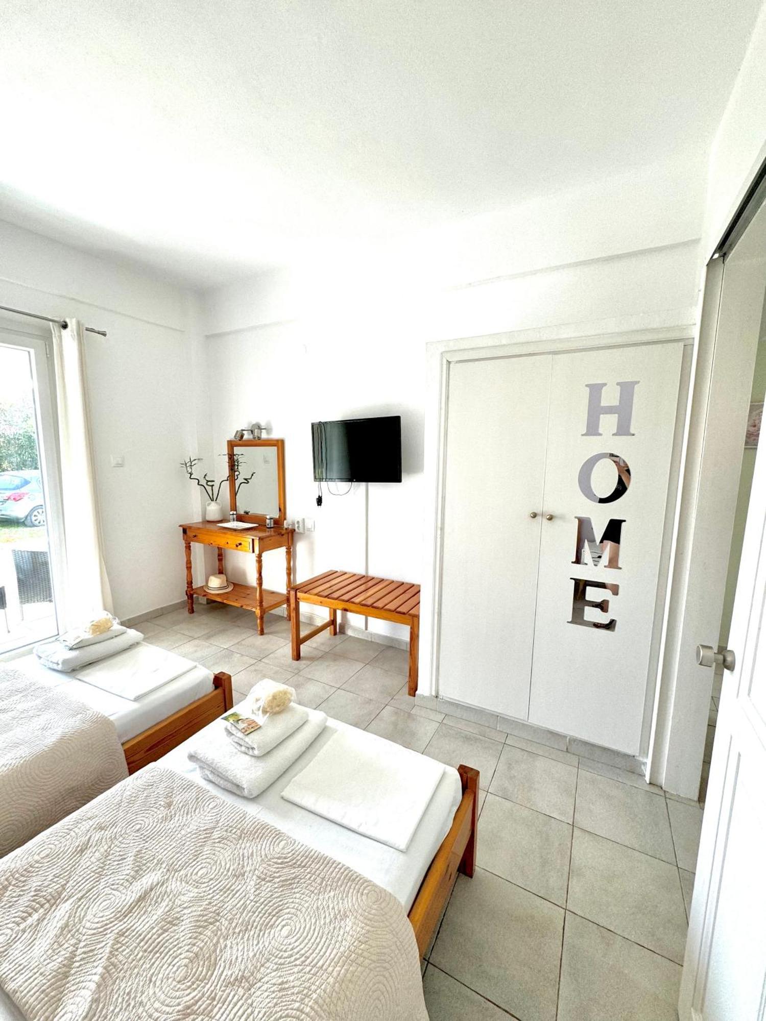 Sungate Villas Almiros Beach 외부 사진