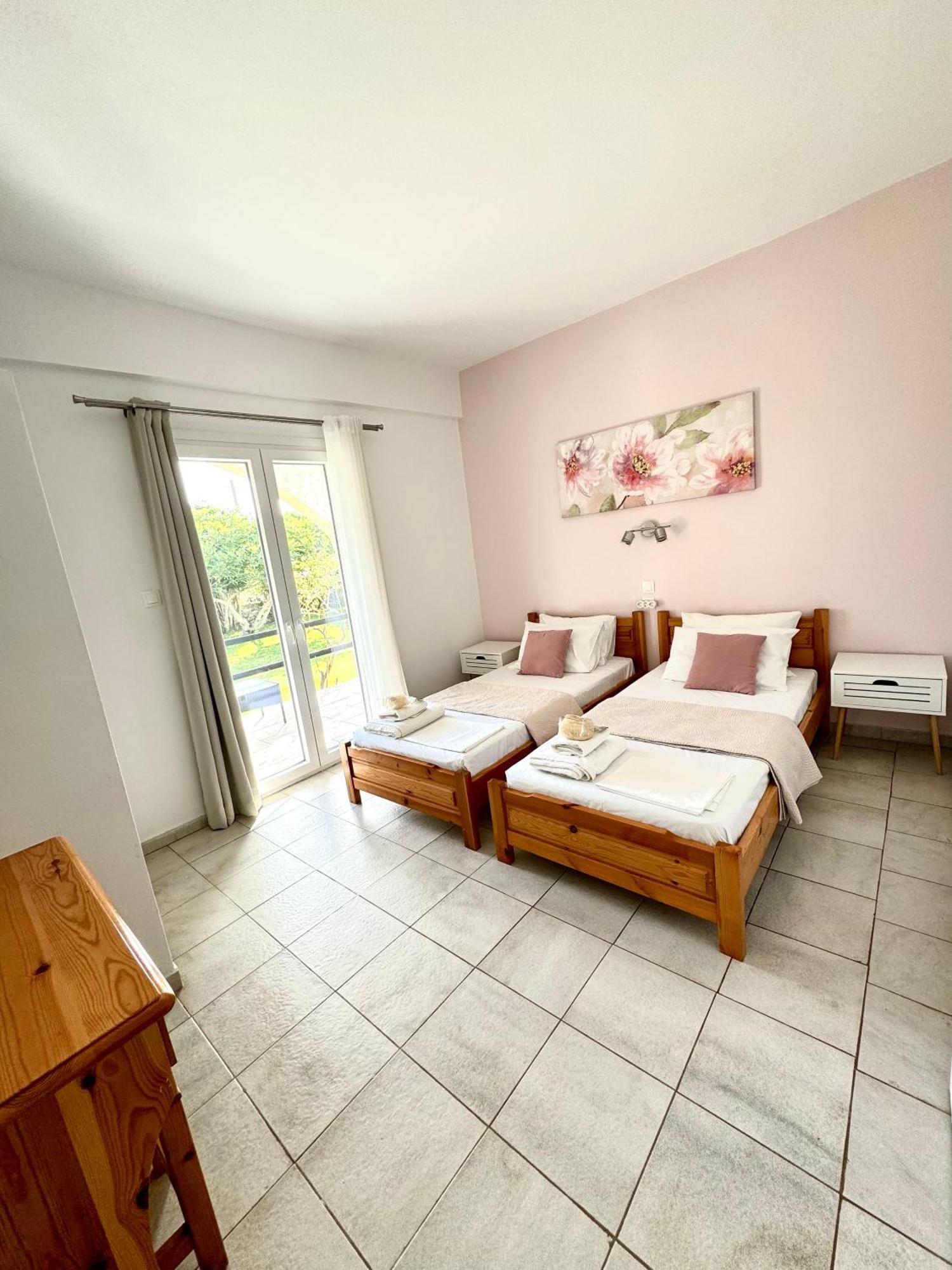 Sungate Villas Almiros Beach 외부 사진